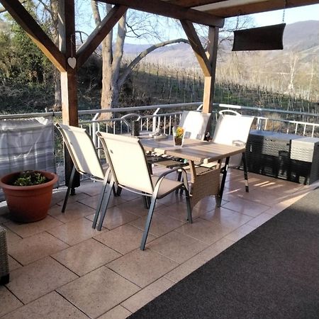 Die Ferienwohnung Lindenhof Zell an der Mosel Exterior foto