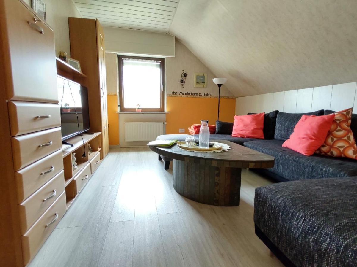 Die Ferienwohnung Lindenhof Zell an der Mosel Exterior foto